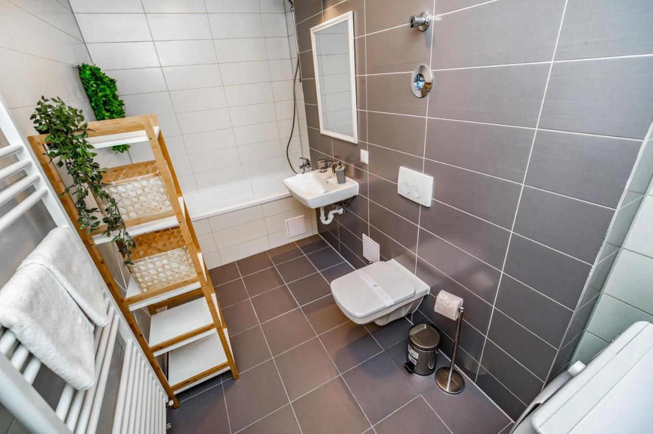 Apartament Smarald Brasov Exterior photo
