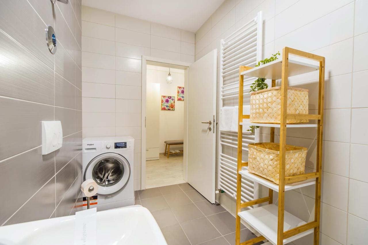 Apartament Smarald Brasov Exterior photo